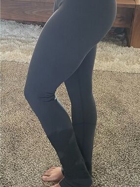 High-Waist Grey Performance Leggings